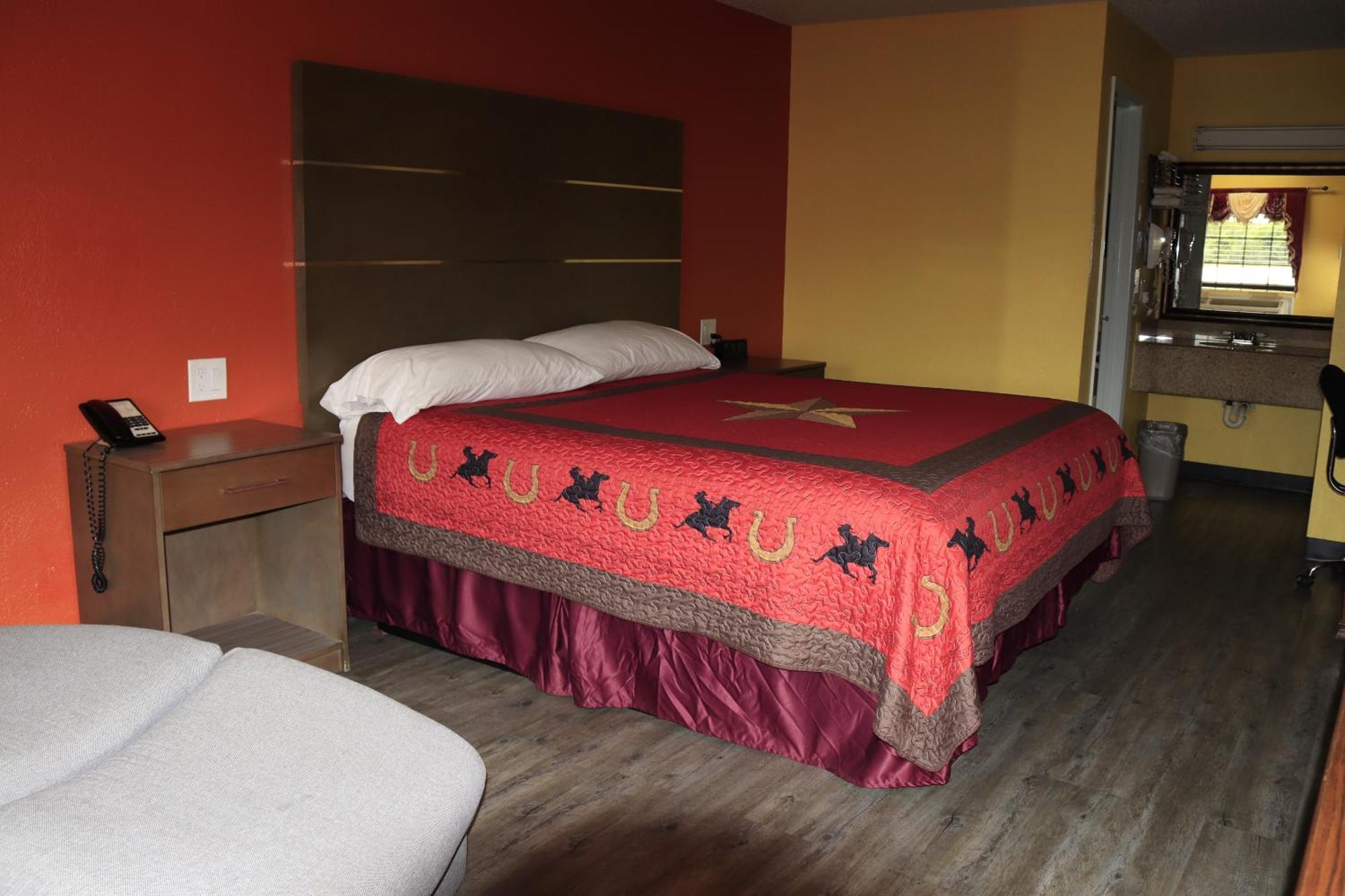 Chaparral Motel Hallettsville Bagian luar foto